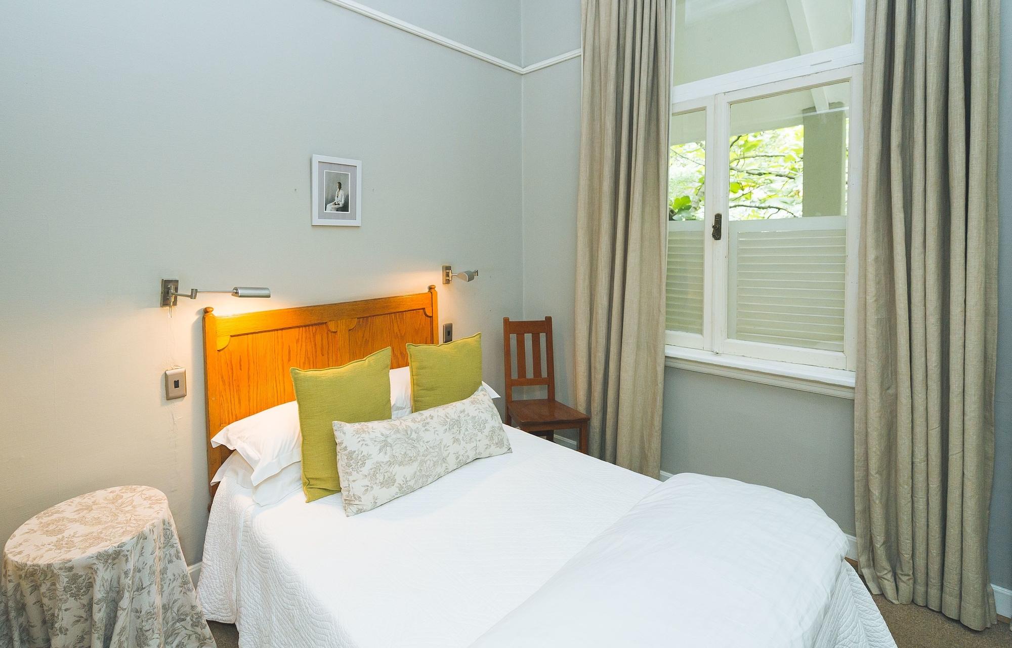 Osborne House Hotel Претория Екстериор снимка