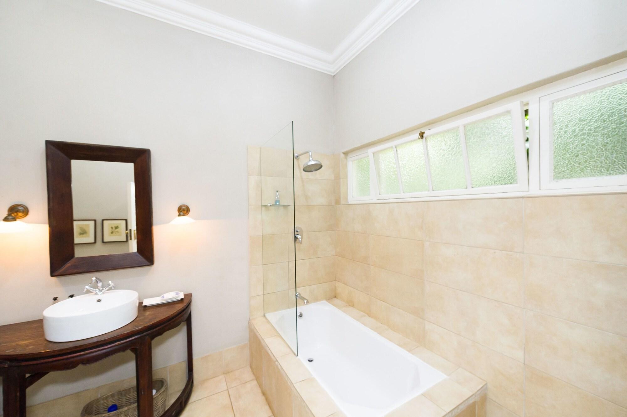 Osborne House Hotel Претория Екстериор снимка