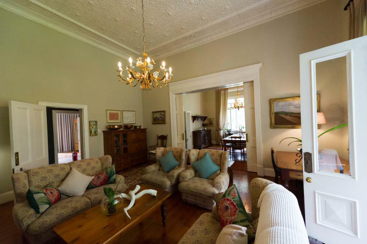 Osborne House Hotel Претория Екстериор снимка