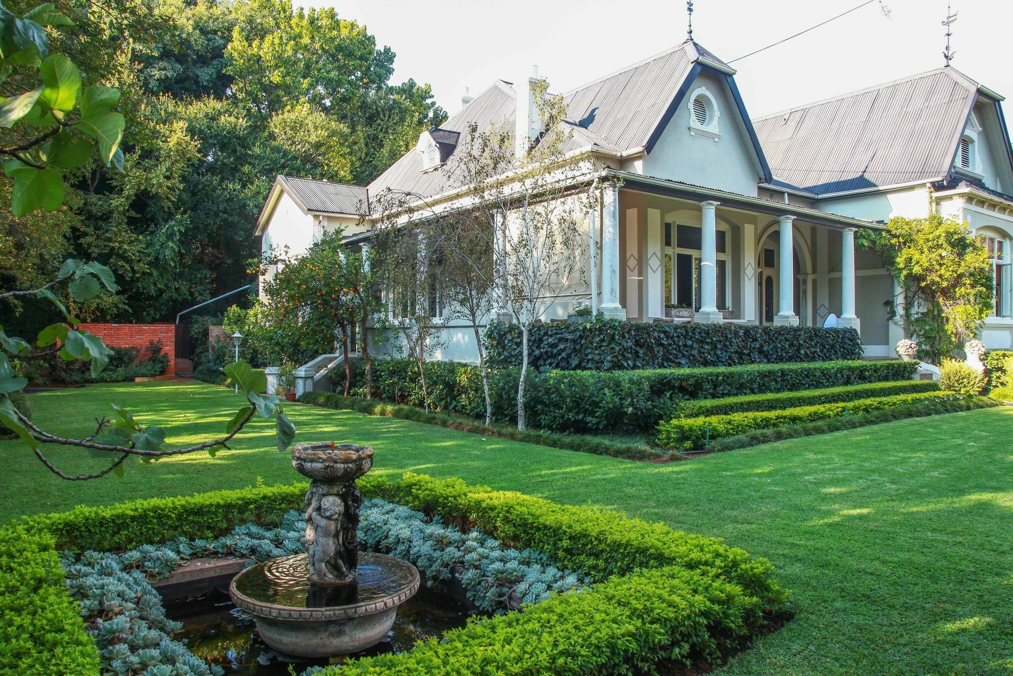Osborne House Hotel Претория Екстериор снимка